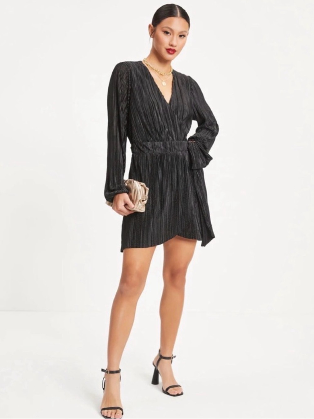 Elegant Night Out Vici Black V-Neck Long Sleeve Mini Dress with Pleats